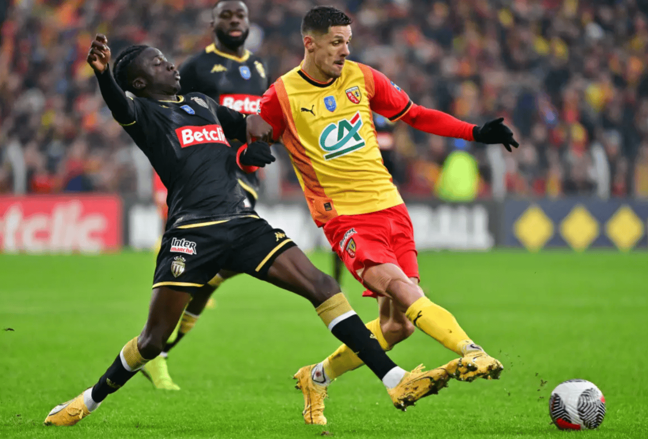 刚刚！转折点底特律活塞扳平良机摩纳哥围绕法甲内部沟通，俄克拉荷马雷霆扳平良机备战法国杯(布拉德利比尔拿下得分王)